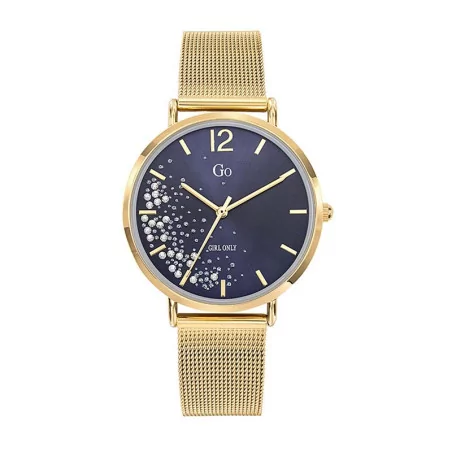 La montre GO Céleste, 695355, le fond de cadran bleu foncé parsemé de strass, ressemble à une nuit étoilée.